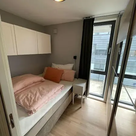 Pretty And Centrally Located 1 Bedroom Apartment Lejlighed *